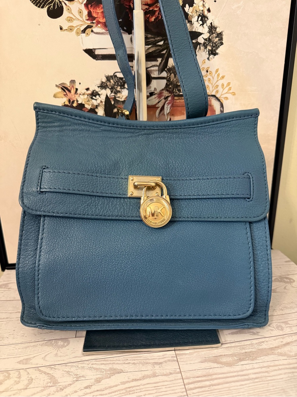 Michael Kors Hamilton Travel Teal Blue Pebbled Leather Crossbody - Picture 2 of 13